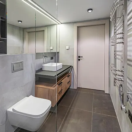Parko Namai-loftas Apartmán *